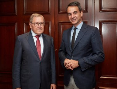 Συνάντηση Κ. Μητσοτάκη με Κλ. Ρέγκλινγκ - Το ελληνικό ζήτημα στο επίκεντρο (φωτό)